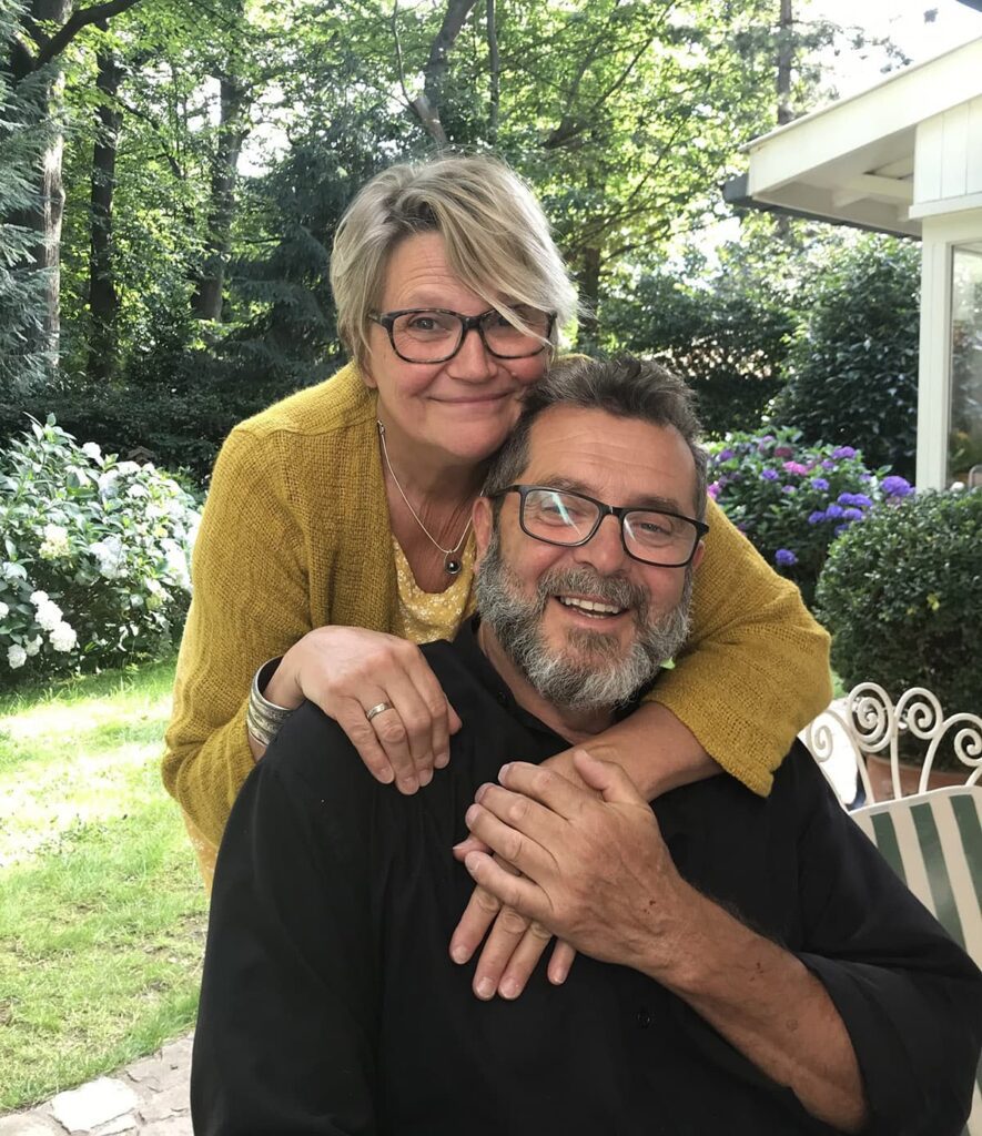 Henri y Marie-Paul, fundadores de Luz de Sirius, espacio de retiros espirituales en Alhama de Granada